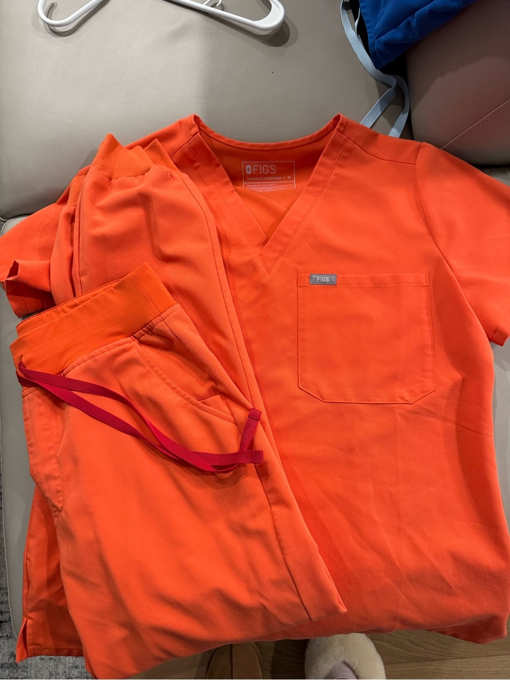 Figs Bright Orange V-Neck Scrub Set